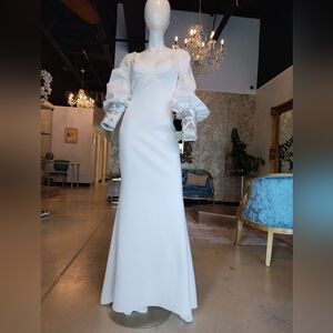 New Badgley Mischka Wedding dress, size 6, Light Ivory color